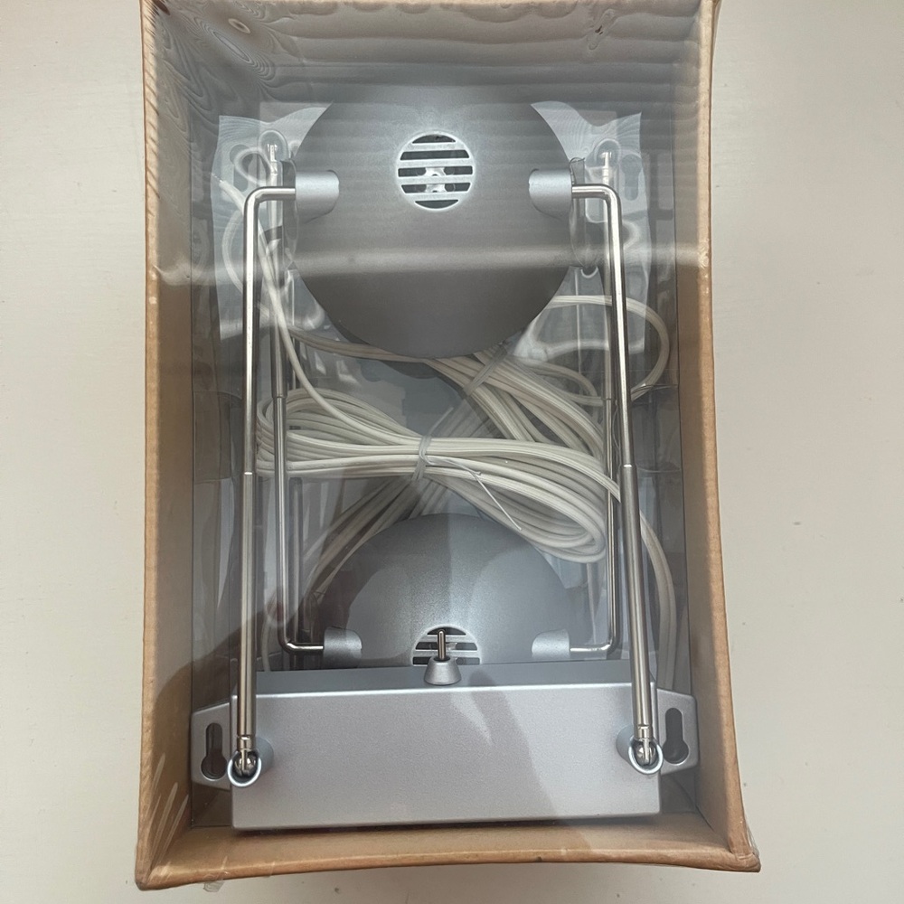 IKEA Inreda silver Wall-Mounted Bookcase Light 3-pack. New, never opened.